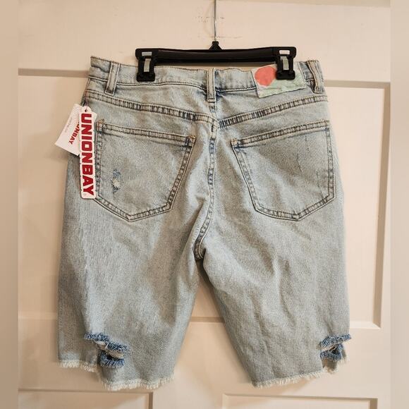 Union Bay "Delores" Cutoffs.  Size 3. Nwt. - Picture 2 of 2